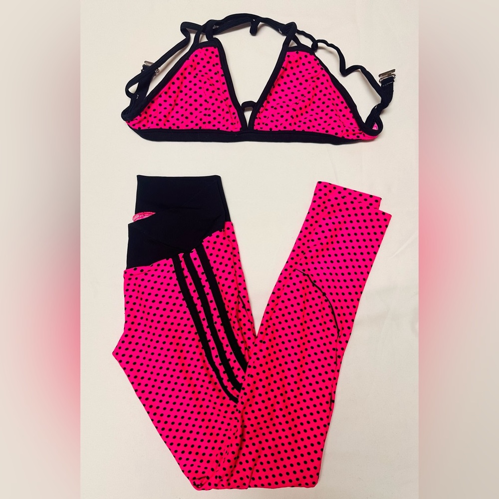 Women’s Athletic Workout Set Hot Pink Polka Dot Leggings